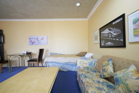 Cottages For Two - Accommodation VIC 11