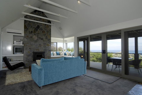 Points South By The Sea - Accommodation VIC 25