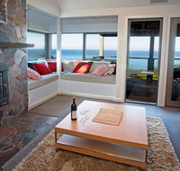 Points South By The Sea - Accommodation VIC