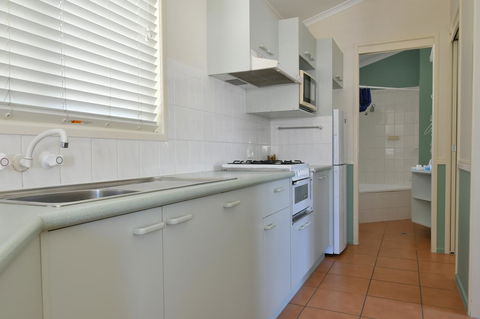 BIG4 Breeze Holiday Parks - Rainbow Beach - Accommodation VIC 4