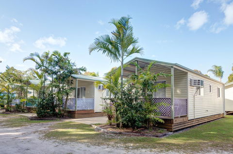 BIG4 Breeze Holiday Parks - Rainbow Beach - Accommodation VIC 24