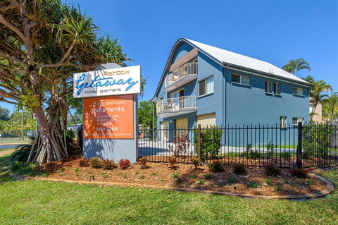 Rainbow Getaway Holiday Apartments - Accommodation VIC 1