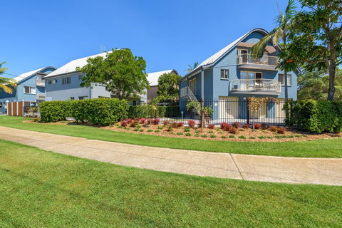Rainbow Getaway Holiday Apartments - Accommodation VIC 18