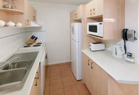 Rainbow Getaway Holiday Apartments - Accommodation VIC 25