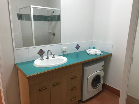 Coral Cove Resort - Accommodation VIC 5