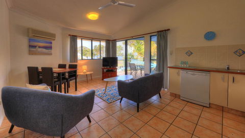 Dolphin Waters - Accommodation VIC 1