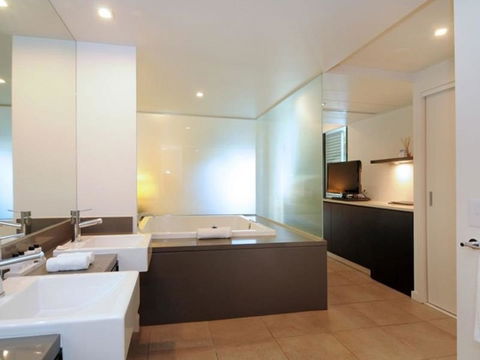 Luxury Apartments At Temple Resort And Spa Port Douglas - Accommodation VIC 37