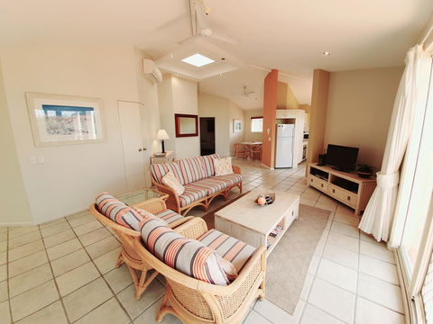 Parkshores Sunshine Beach Noosa Holiday Apartments - Accommodation VIC 3