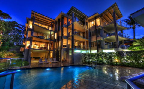 Rainbow Ocean Palms Resort - Accommodation VIC 14