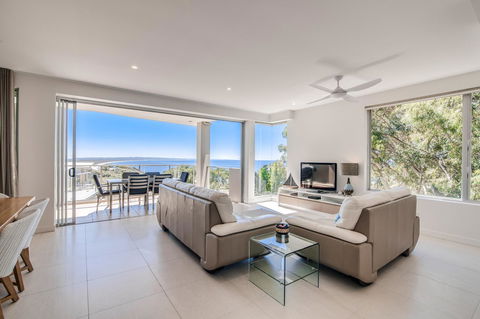 Rainbow Ocean Palms Resort - Accommodation VIC 22
