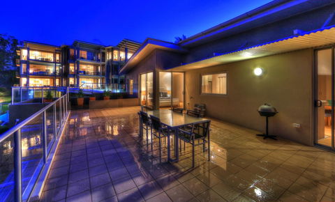 Rainbow Ocean Palms Resort - Accommodation VIC 15