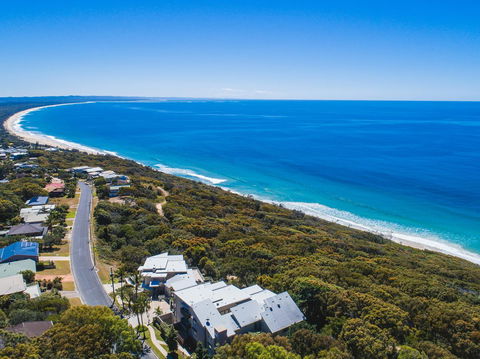 Rainbow Ocean Palms Resort - Accommodation VIC 2