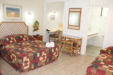 Amaroo On Mandalay, Magnetic Island - Accommodation VIC 16