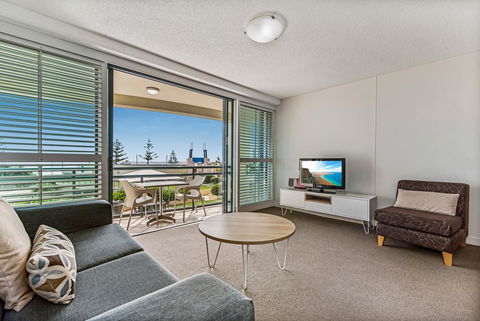 Mantra Mooloolaba Beach - Accommodation VIC 7