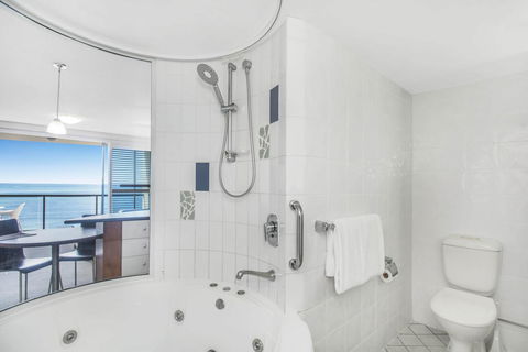 Mantra Mooloolaba Beach - Accommodation VIC 35
