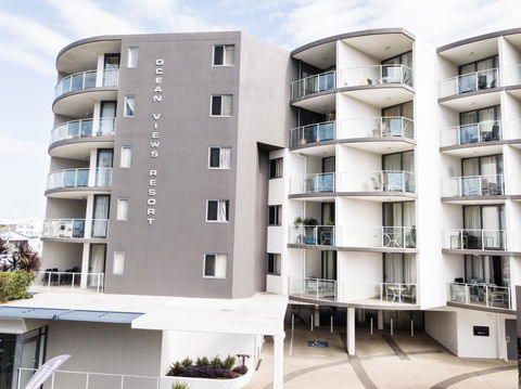 Ocean Views Resort Caloundra - Accommodation VIC 4