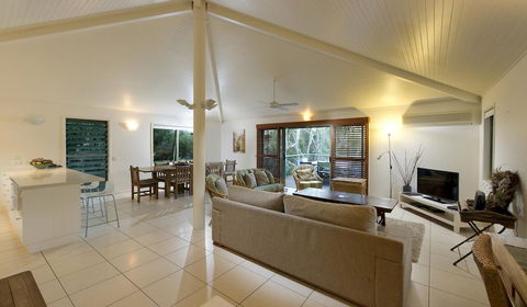 The Retreat Beach Houses - Accommodation VIC 6