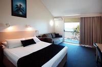 Book Bowen Accommodation Vacations Accommodation VIC Accommodation VIC