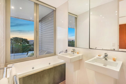 The Rise Noosa - Accommodation VIC 13