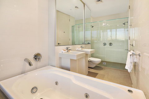 The Rise Noosa - Accommodation VIC 11