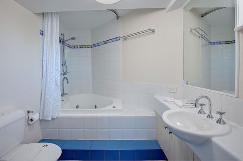 Nautilus Resort Mooloolaba - Accommodation VIC 32