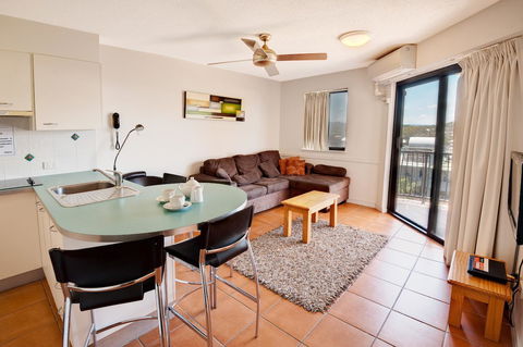 Nautilus Resort Mooloolaba - Accommodation VIC 20