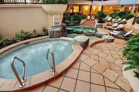 Nautilus Resort Mooloolaba - Accommodation VIC 3