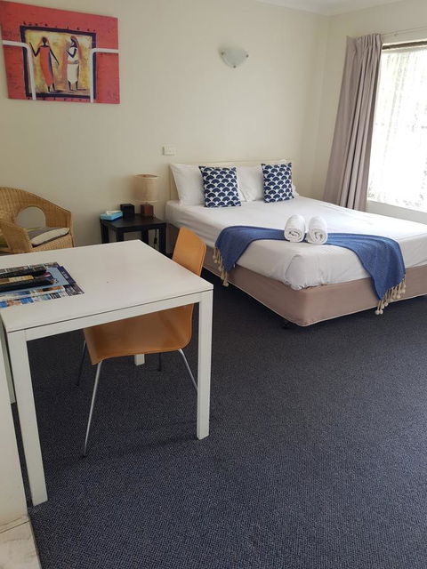 Twin Pines Motel - Accommodation VIC 16