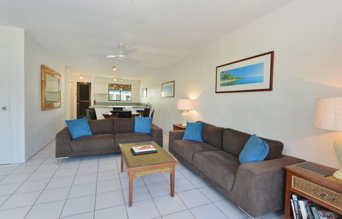 Seascape Holidays At Beachfront Terraces - Accommodation VIC 10