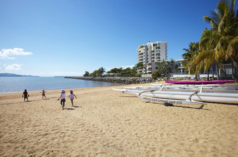 Mariners North Holiday Apartments - Accommodation VIC 1
