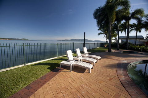 Mariners North Holiday Apartments - Accommodation VIC 4