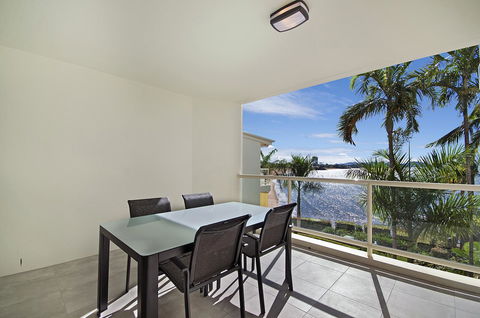 Mariners North Holiday Apartments - Accommodation VIC 7