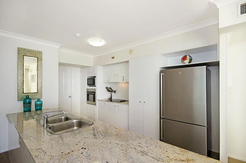 Mariners North Holiday Apartments - Accommodation VIC 24