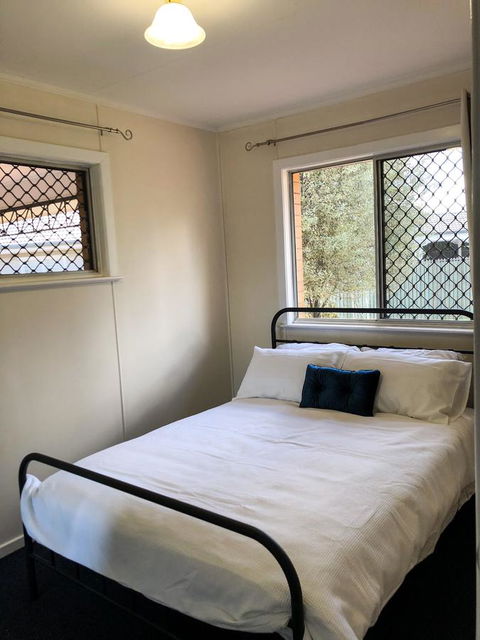Picnic Point Villas - Accommodation VIC 11