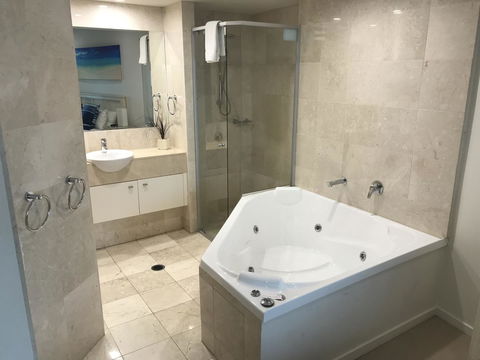 Cilento Mooloolaba - Accommodation VIC 42