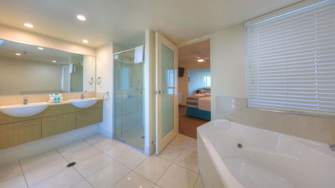 Cilento Mooloolaba - Accommodation VIC 6