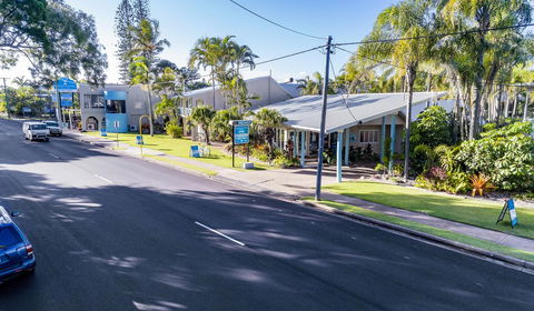 The Beach Motel Hervey Bay - Accommodation VIC 20