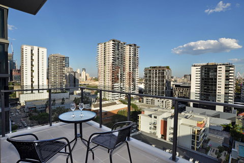 Brisbane One Apartments By CLLIX - Accommodation VIC 1