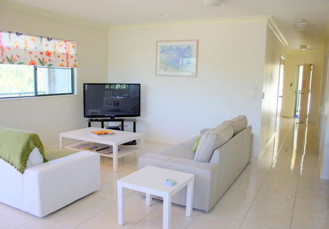 Magnetic Sunsets Resort - Accommodation VIC 2