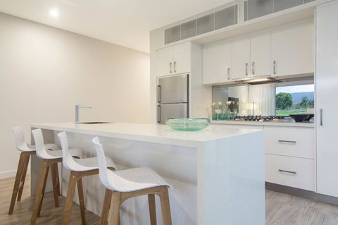 Pool Resort Port Douglas - Accommodation VIC 43