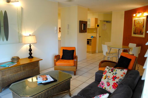 The Port Douglas Queenslander - Accommodation VIC 28