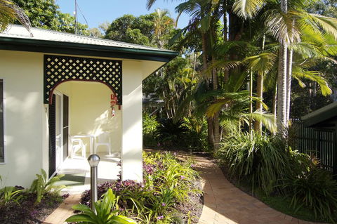 The Port Douglas Queenslander - Accommodation VIC 27
