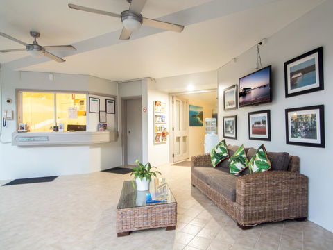 The Port Douglas Queenslander - Accommodation VIC 23