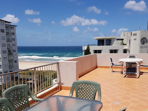 Surfers Chalet - Accommodation VIC 37