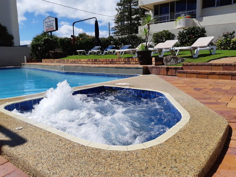 Surfers Chalet - Accommodation VIC 2