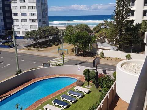 Surfers Chalet - Accommodation VIC 14