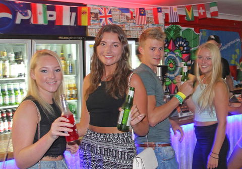 Backpackers In Paradise 18-35 Hostel - Accommodation VIC 8
