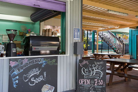 Backpackers In Paradise 18-35 Hostel - Accommodation VIC 23