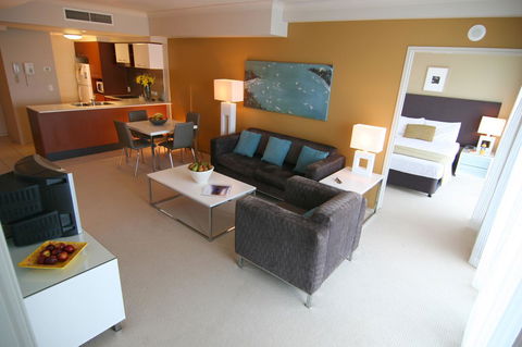 Mantra Towers Of Chevron - Accommodation VIC 16