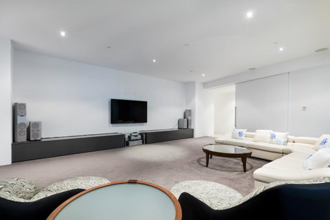 Q1 Resort & Spa - Official - Accommodation VIC 41